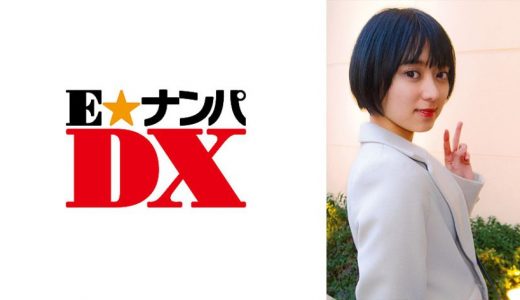 ショートカットのスレンダーJD！他人のオナニー相談にうっかり欲情しちゃった！