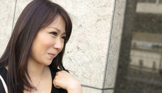 「え、お手入れ・・・したこと無いです(真っ赤)」毛深い女の濃厚エロス 素人まるだし無防備過ぎる剛毛人妻 ナンパ中出し12人240分SP ③